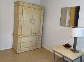 Jordan St North Port, Fl 34287 2 Beds 1 Bath 884 Sqft in North Port, FL (Photo 3 of 10)