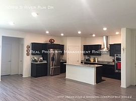 5099 S River Run Dr, Tucson, Az 85746 in Tucson, AZ (Photo 4 of 10)