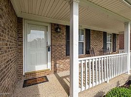 11710 Slate Run Dr, Louisville, Ky 40229 3 Beds 2 Baths 1,082 S in Louisville, KY (Photo 5 of 9)