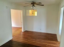  113 S Estate Dr, Greenville, Sc 29605 2 Beds 1 Bath 1,000 Sqft in Greenville, SC (Photo 2 of 11)