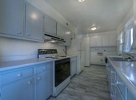 11930 Andes St, Reno, Nv 89506 2 Beds 1 Bath 1,000 Sqft in Reno, NV (Photo 8 of 11)