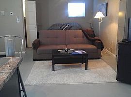 2313 Edna Ave Nw, Albuquerque, Nm 87104 1 Bed 1 Bath 600 Sqft in Albuquerque, NM (Photo 4 of 10)