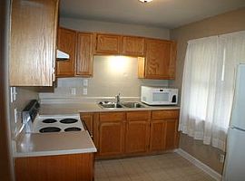 2 B3edroomhome Near3643 Sw Westview Ave, Topeka in Topeka, KS