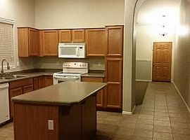 754 W Henderson Ln, Gilbert, Az 85233 Rent $750 and Dep $750 in Gilbert, AZ (Photo 3 of 8)