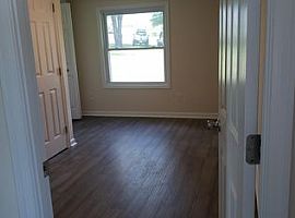 636 Deaver Rd, Elkton, Md 21921 in Elkton, MD (Photo 4 of 9)