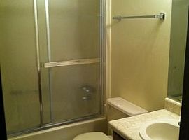 107 Monroe St, Radcliff, Ky 40160 Contact/me 4063445061  in Radcliff, KY (Photo 4 of 9)