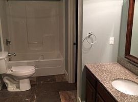 284 Meadowbrook Dr, Cadiz, Ky 42211 Contact/me 4063445061  in Cadiz, KY (Photo 3 of 10)