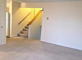 3717 Appian Way, Lexington, Ky 40517 Contact/me 4063445061  in Lexington, KY (Photo 4 of 10)