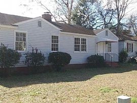 249 Meadowdale Dr, Rent Is $500 and Deposit Is $500 in Warner Robins, GA