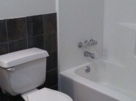 209 Glenwood Ave Se, Rent Is $700 and Deposit Is $700 in Atlanta, GA (Photo 6 of 6)