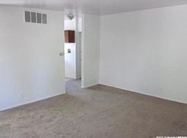 S Adams St Salt Lake City, Ut 84115 2 Beds 1 Bath 928 Sqft in Salt Lake City, UT (Photo 3 of 8)