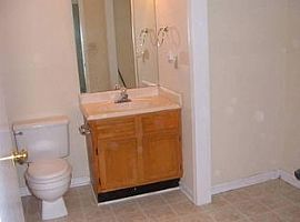 1801 Teddington Dr, Charlotte, Nc 28214 Contact/me 4063445061  in Charlotte, NC (Photo 3 of 9)