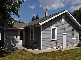 4330 Knox Ave N, Minneapolis, Mn 55412 2 Beds 1 Bath 800 Sqft in Minneapolis, MN
