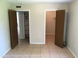 Two Bedroom Apartment in Orlando, FL (Photo 4 of 5)