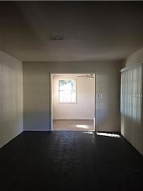 Family Home in Orlando, FL (Photo 2 of 10)