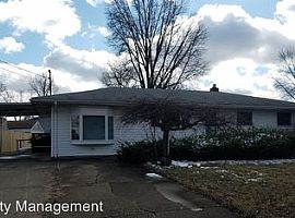 5411 Willow Crest Ave, Youngstown, Oh 44515 2 Beds 1 Bath 1,352 in Youngstown, OH