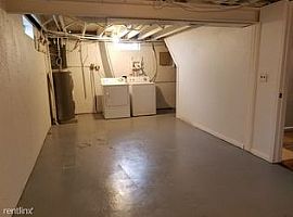 809 Circleview Dr, Toledo, Oh 43615 3 Beds 2 Baths 1,015 Sqft in Toledo, OH (Photo 4 of 10)