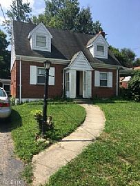 2443 Losantiville Ave, Cincinnati, Oh 45237 2 Beds 1 Bath 1,201 in Cincinnati, OH