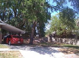 823 Fernway St, Jacksonville, Fl 32208 2 Beds 1 Bath 1,383 Sqft in Jacksonville, FL (Photo 2 of 10)