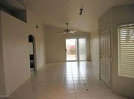 7357 E Hanover Way, Rent Is $800 and Deposit Is $800 in Scottsdale, AZ (Photo 4 of 5)