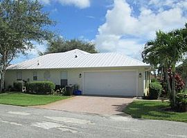 4722 Se Starling Way, Stuart, Fl 34997 in Stuart, FL (Photo 2 of 9)