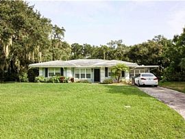 3031 Golfview Dr, Vero Beach, Fl 32960 in Vero Beach, FL