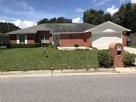 1068 Oak View Dr, Pensacola, Fl 32506 in Pensacola, FL