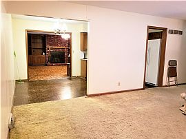 Huge Family Room Addition and 3-Season Sun Room Provide Over 50 in Independence, MO (Photo 4 of 6)