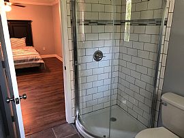 Newly Renovated 3 Bedroom 3 Bathroom 2,400 Square Foot Home Wit in Winchester, KY (Photo 4 of 5)