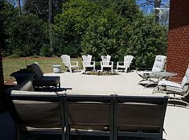 1034 Karlaney Ave, Cayce, Sc 29033 4 Beds 2 Baths in Cayce, SC (Photo 7 of 8)