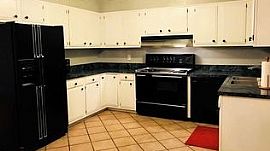 611 S Hollywood Dr, Surfside Beach,Sc 29575 Rent $890 Anddep$890 in Surfside, SC (Photo 2 of 6)