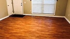 611 S Hollywood Dr, Surfside Beach,Sc 29575 Rent $890 Anddep$890 in Surfside, SC (Photo 3 of 6)