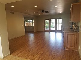 This Absolutely Perfect Townhome in Casas De Oro Is Wonderfully in Tucson, AZ (Photo 3 of 6)