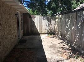 197 Leeswood Cir, Brunswick, Ga 31525 3 Beds 2 Baths in Brunswick, GA (Photo 6 of 6)