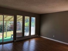 5838 Newport St, Rent Is $500 and Also The Deposit Is $500 in Commerce City, CO (Photo 2 of 8)