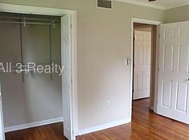  999 Parkwood Dr, Montgomery, Al 36109 3 Beds 1 Bath 1,232 Sqft in Montgomery, AL (Photo 4 of 7)