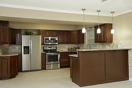 3-5 Bedroom Home, Lansdowne, 3,400 Sq Ft. in Lexington, KY (Photo 2 of 10)