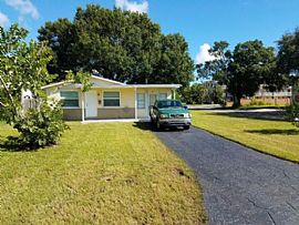 701 75th Ave N, Saint Petersburg, Fl 33702 in Saint Petersburg, FL