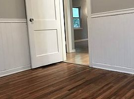  1104 W 84th St, Kansas City, Mo 64114 3 Beds 2 Baths 1,014 Sqf in Kansas City, MO (Photo 5 of 12)