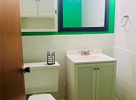  1545 Tahoe Dr, Florissant, Mo 63031 3 Beds 1.5 Baths 1,110 Sqf in Florissant, MO (Photo 10 of 10)