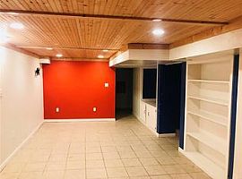  1545 Tahoe Dr, Florissant, Mo 63031 3 Beds 1.5 Baths 1,110 Sqf in Florissant, MO (Photo 3 of 10)