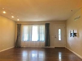  1545 Tahoe Dr, Florissant, Mo 63031 3 Beds 1.5 Baths 1,110 Sqf in Florissant, MO (Photo 5 of 10)