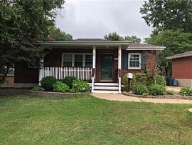  1055 Trelane Ave, Saint Louis, Mo 63126 2 Beds 1 Bath 945 Sqft in Saint Louis, MO