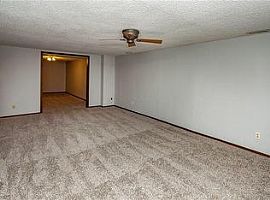  517 Nw Norton Cir, Grimes, Ia 50111 3 Beds 1.5 Baths 1,040 Sqf in Grimes, IA (Photo 2 of 9)