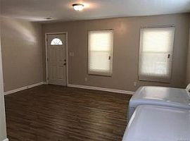 1425 Autauga Heights Rd, Prattville, Al 36066 in Prattville, AL (Photo 5 of 8)