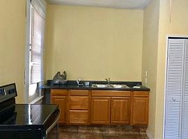 515 Washington Ave # B, Evansville, In in Evansville, IN (Photo 6 of 8)