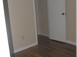 532 S Richards St, Florence, Al 35630  (747) 444-3766 in Florence, AL (Photo 2 of 6)