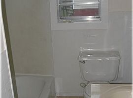 532 S Richards St, Florence, Al 35630  (747) 444-3766 in Florence, AL (Photo 4 of 6)