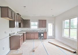 609 10th Ave, Pleasant Grove, Al 35127  (747) 444-3766 in Pleasant Grove, AL (Photo 3 of 10)