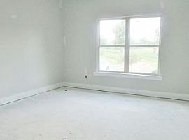 609 10th Ave, Pleasant Grove, Al 35127  (747) 444-3766 in Pleasant Grove, AL (Photo 7 of 10)